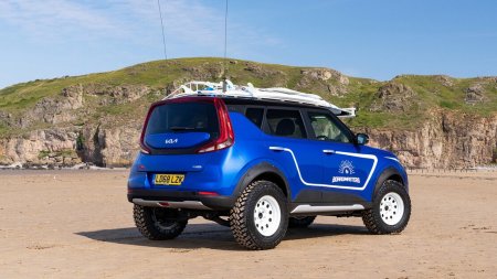 Kia   - Soul EV Boardmasters Edition